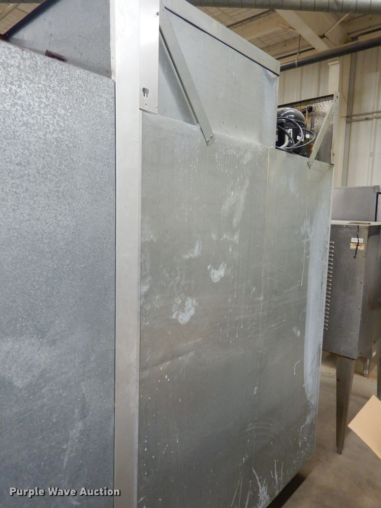 image for item GG9559 Victory VF-2 freezer