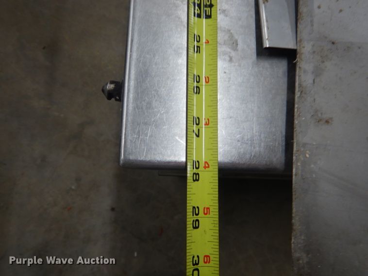 image for item GG9562 Kitchen supplies and equipment