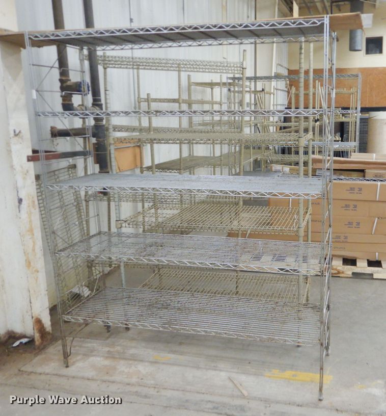 image for item GG9566 Metal shelving