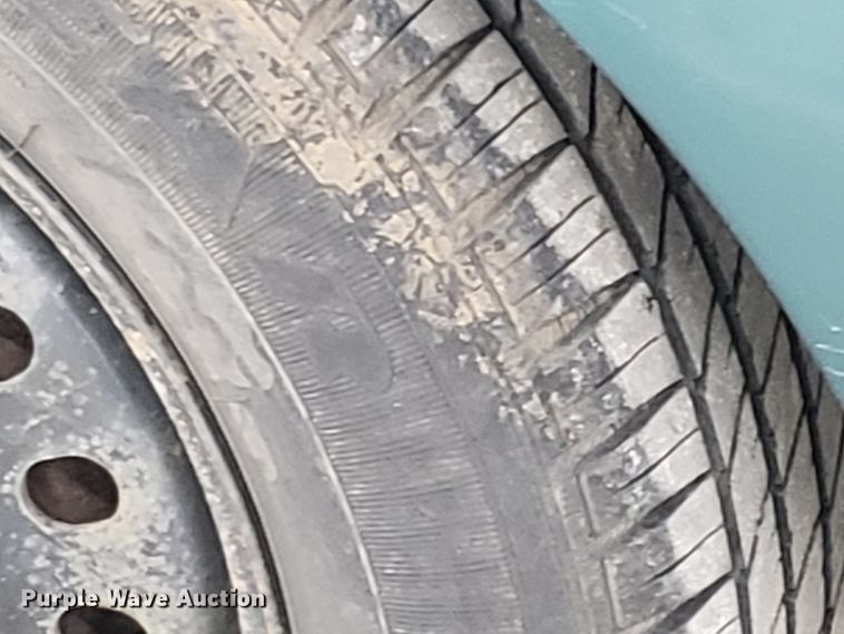 image for item GG9569 1998 Ford Taurus SE