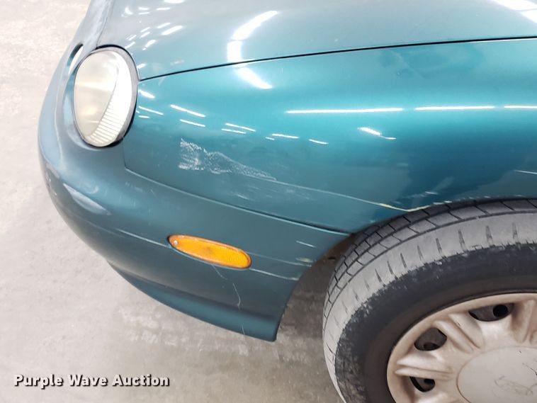 image for item GG9569 1998 Ford Taurus SE