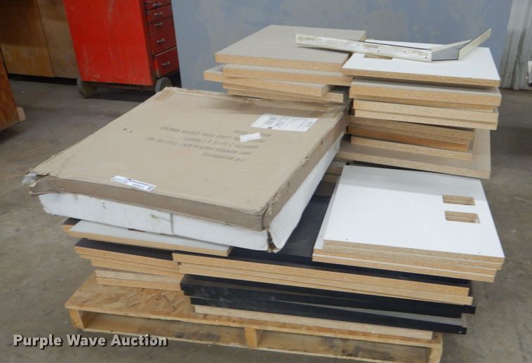 image for item GG9573 Storage units