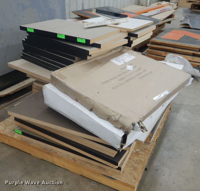 image for item GG9573 Storage units