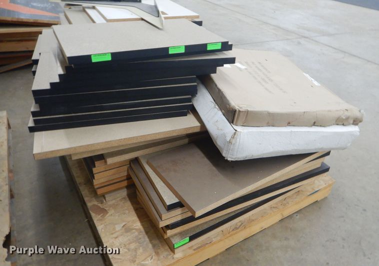 image for item GG9573 Storage units