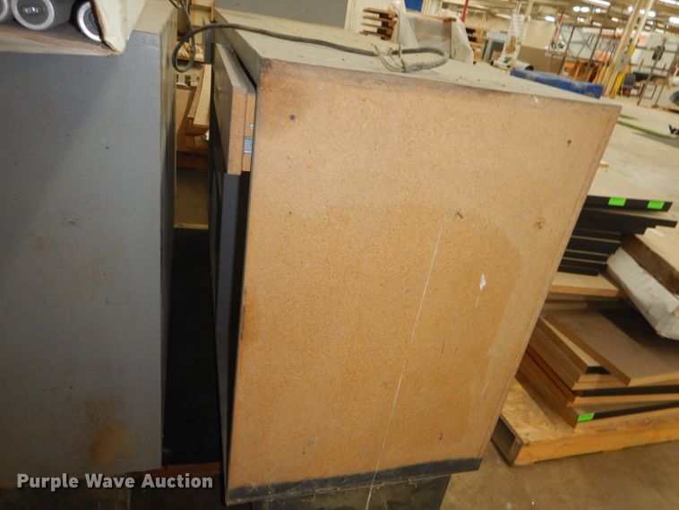 image for item GG9573 Storage units