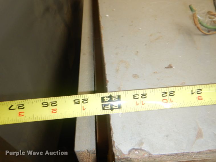 image for item GG9573 Storage units