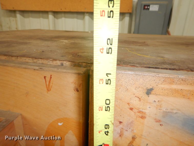 image for item GG9573 Storage units