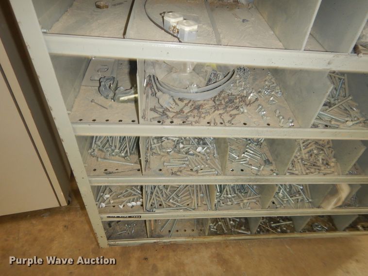 image for item GG9573 Storage units