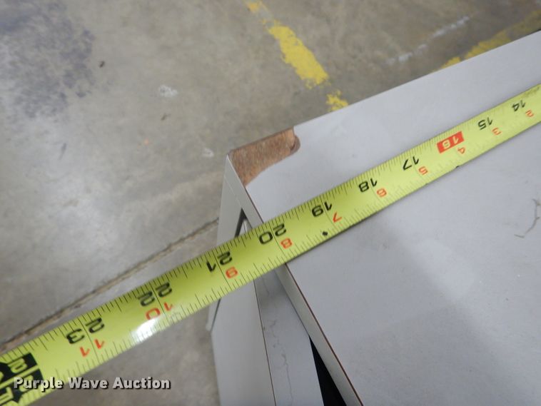 image for item GG9573 Storage units