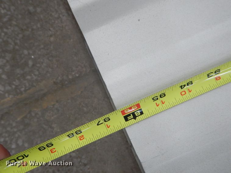 image for item GG9574 Approx. 102 pieces of sheet metal