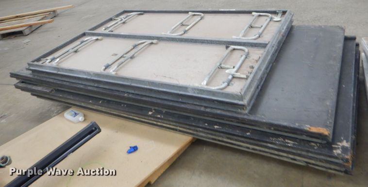 image for item GG9575 (4) stage pieces