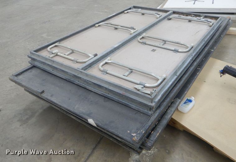 image for item GG9575 (4) stage pieces