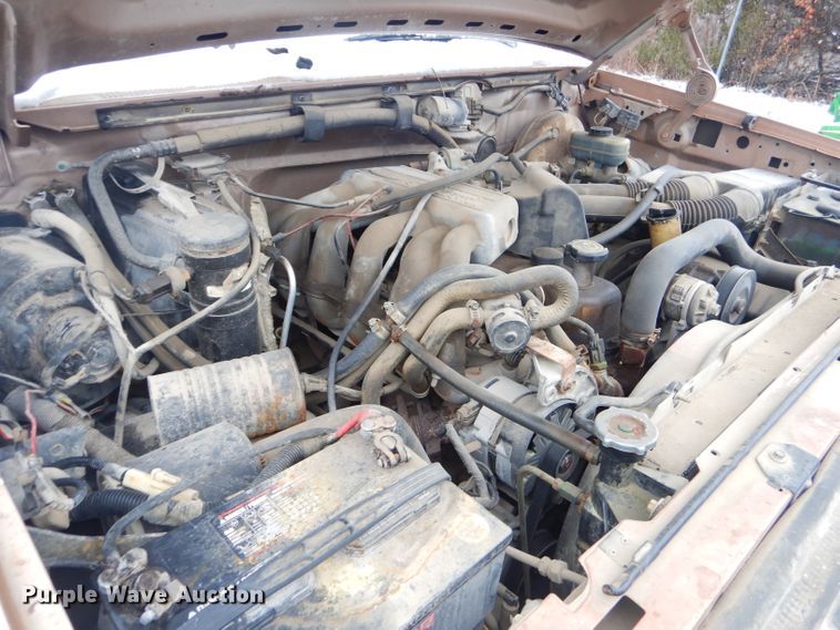 image for item GG9615 1994 Ford F150 pickup truck