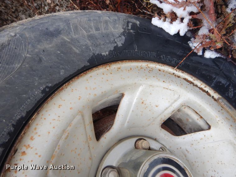 image for item GG9615 1994 Ford F150 pickup truck