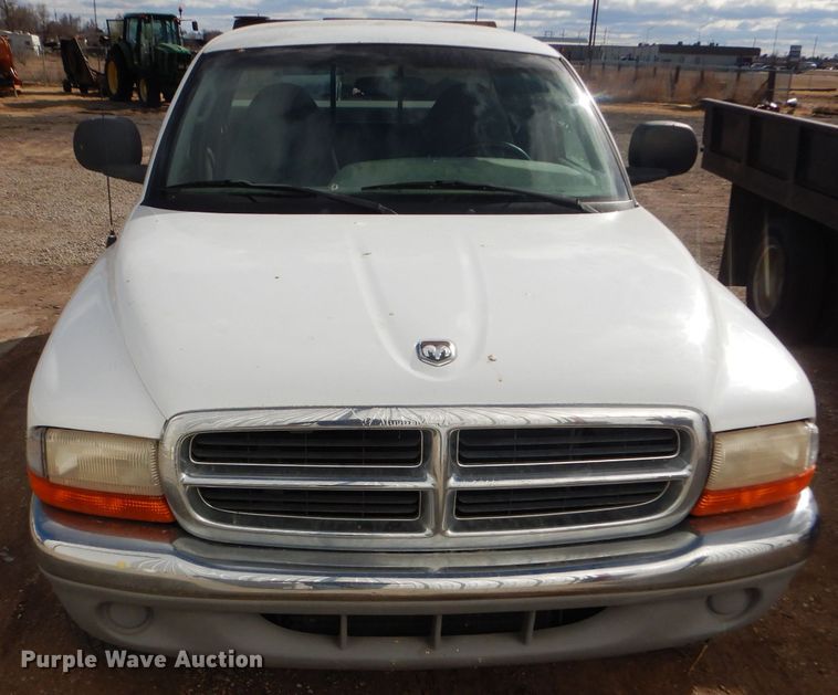 image for item GX9811 1998 Dodge Dakota SLT pickup truck