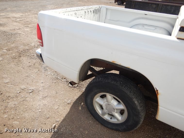 image for item GX9811 1998 Dodge Dakota SLT pickup truck