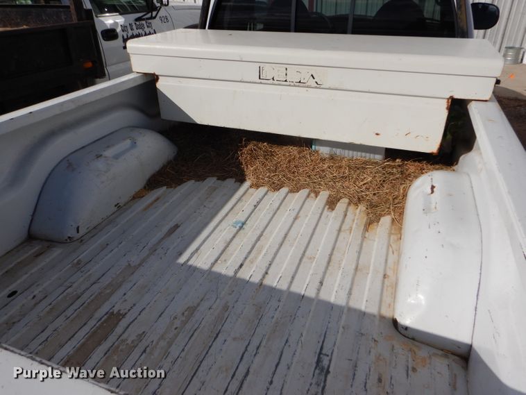 image for item GX9811 1998 Dodge Dakota SLT pickup truck