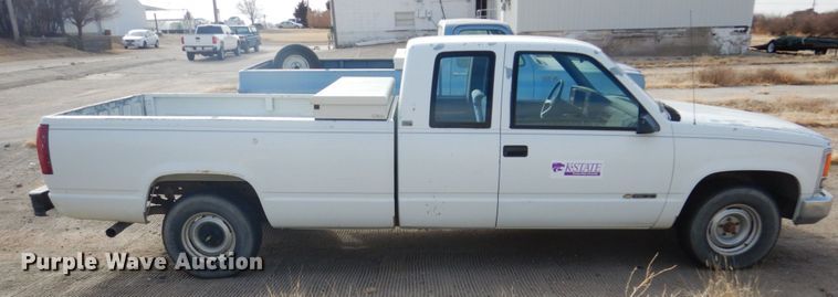 image for item GX9826 1988 Chevrolet Cheyenne 1500 Ext. Cab pickup truck