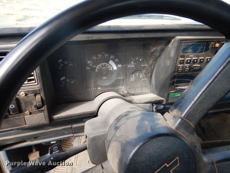 image for item GX9826 1988 Chevrolet Cheyenne 1500 Ext. Cab pickup truck