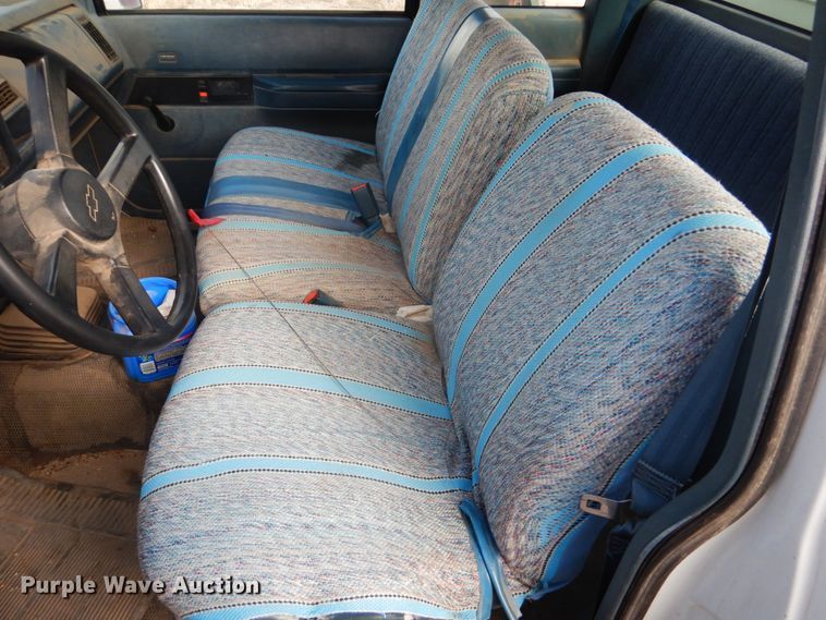 image for item GX9826 1988 Chevrolet Cheyenne 1500 Ext. Cab pickup truck