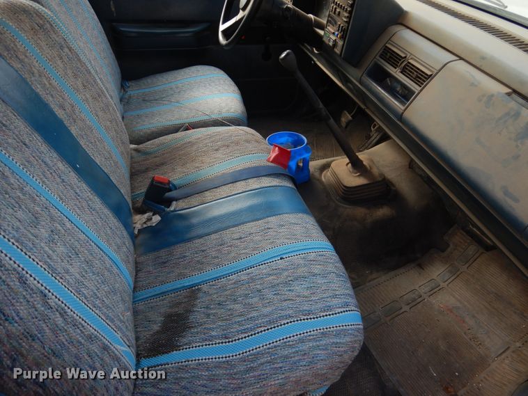 image for item GX9826 1988 Chevrolet Cheyenne 1500 Ext. Cab pickup truck