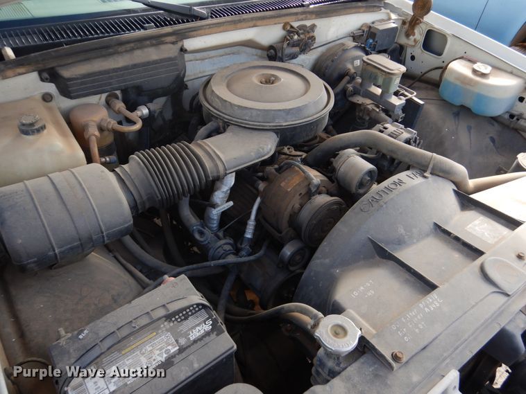 image for item GX9826 1988 Chevrolet Cheyenne 1500 Ext. Cab pickup truck