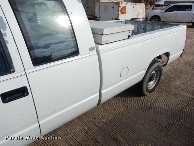 image for item GX9826 1988 Chevrolet Cheyenne 1500 Ext. Cab pickup truck