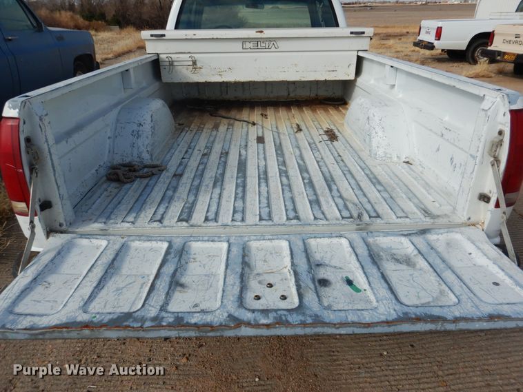 image for item GX9826 1988 Chevrolet Cheyenne 1500 Ext. Cab pickup truck