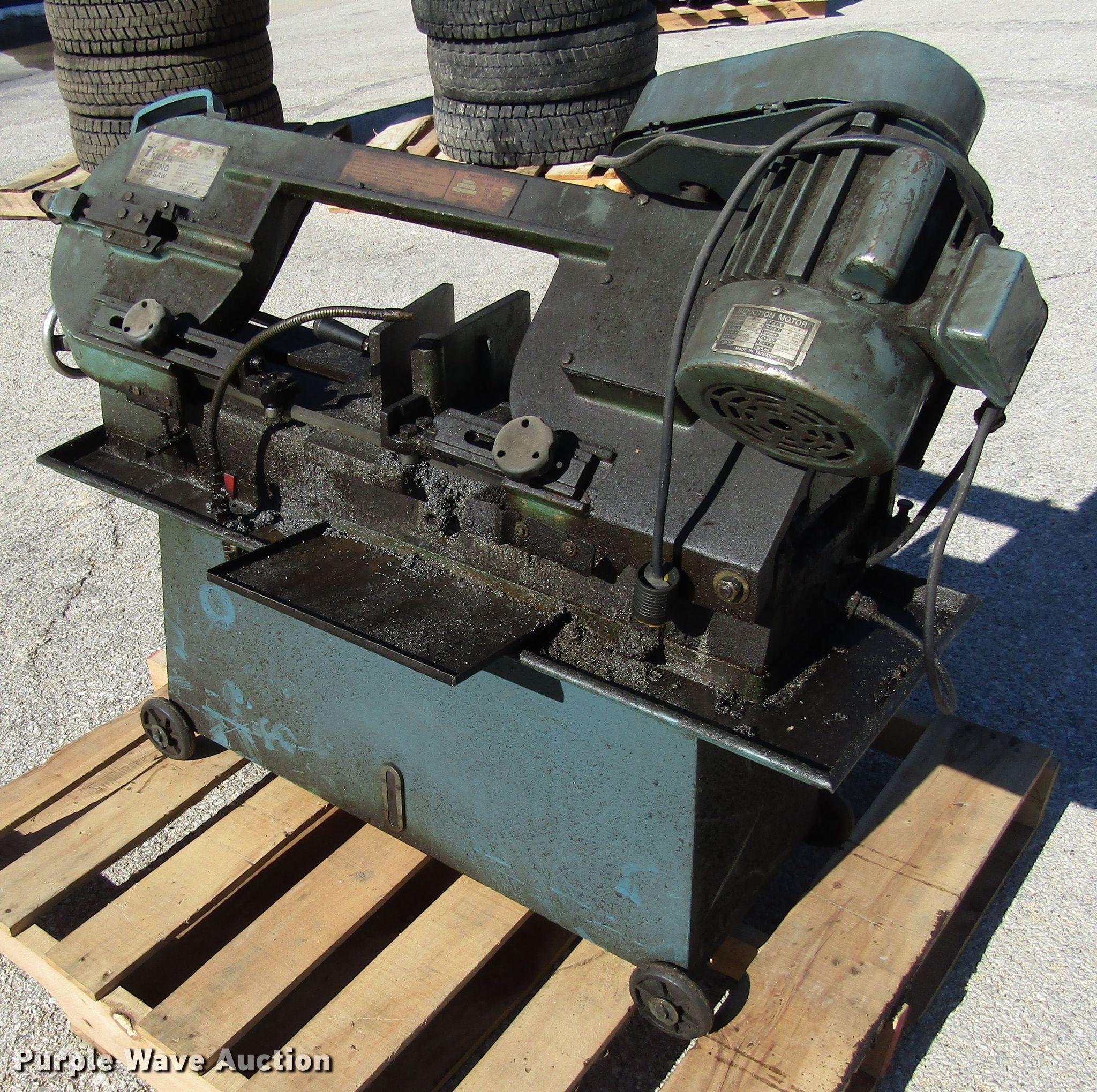 1986 Enco 1373165 band saw in Davenport, IA Item FD9359 sold