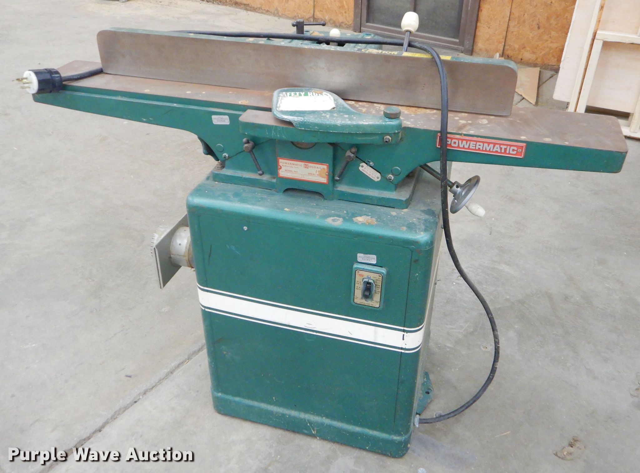 Powermatic 50 jointer in Chanute, KS Item GG9563 sold Purple Wave