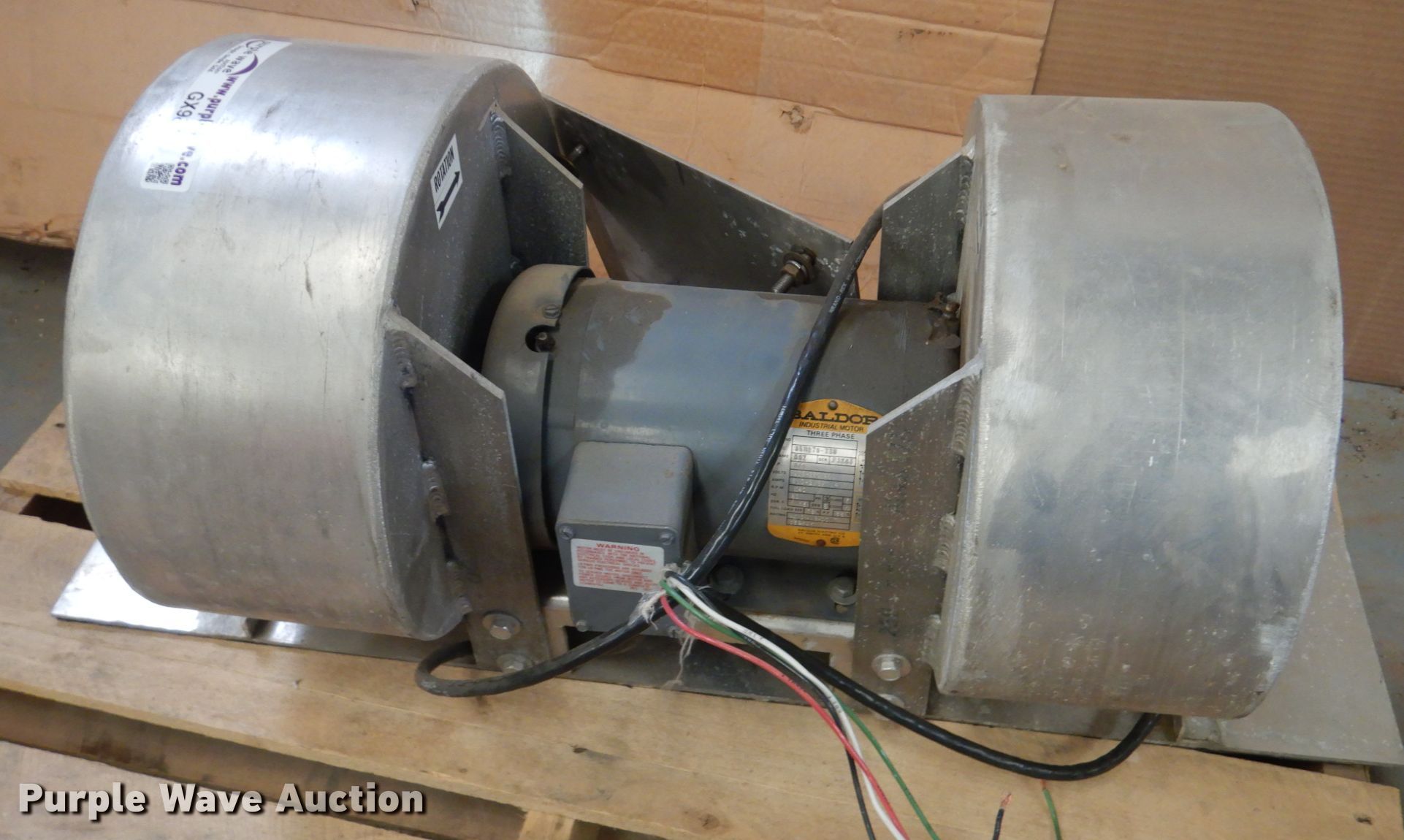 Twin squirrel cage fan in Garden City, KS | Item GX9819 sold | Purple Wave