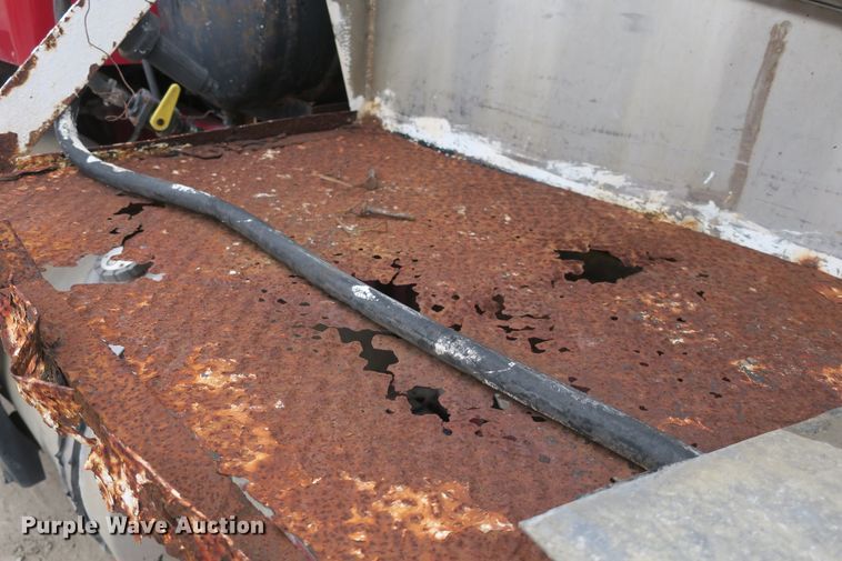 image for item DB10025 1986 Kenworth T600 tank truck