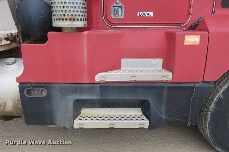 image for item DB10025 1986 Kenworth T600 tank truck