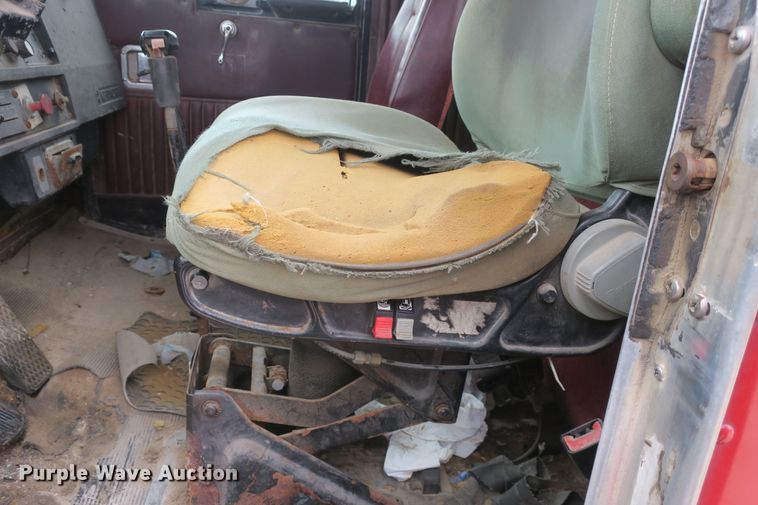 image for item DB10025 1986 Kenworth T600 tank truck