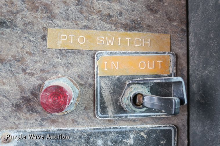 image for item DB10025 1986 Kenworth T600 tank truck