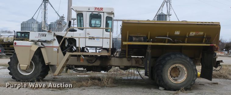 image for item DB10026 Tyler Titan 3300 applicator