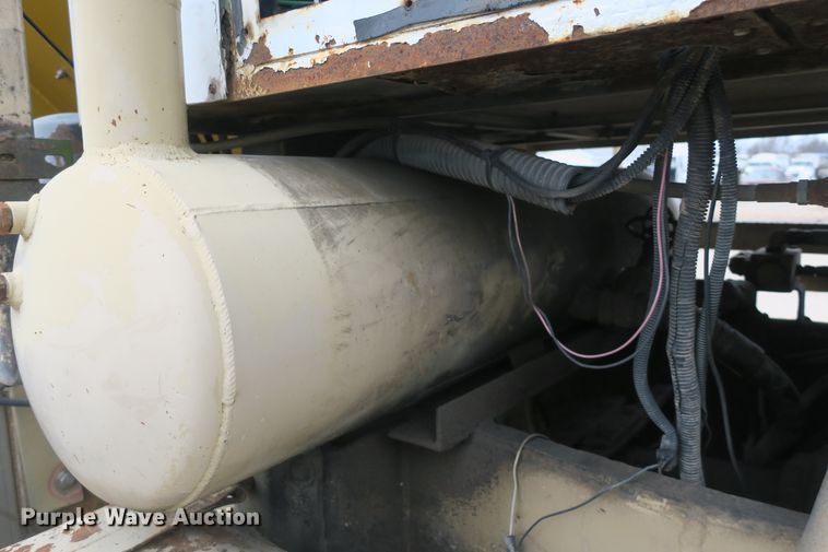 image for item DB10026 Tyler Titan 3300 applicator