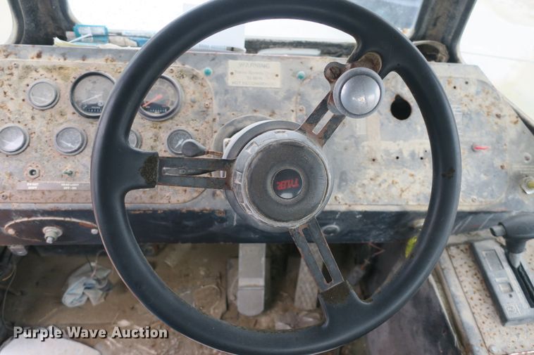 image for item DB10026 Tyler Titan 3300 applicator