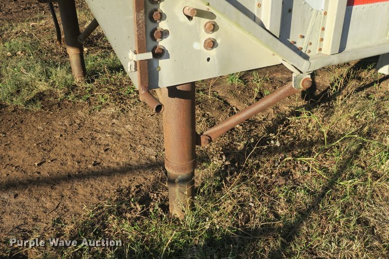 image for item DB10137 1981 Corn Husker 800 double hopper bottom grain trailer