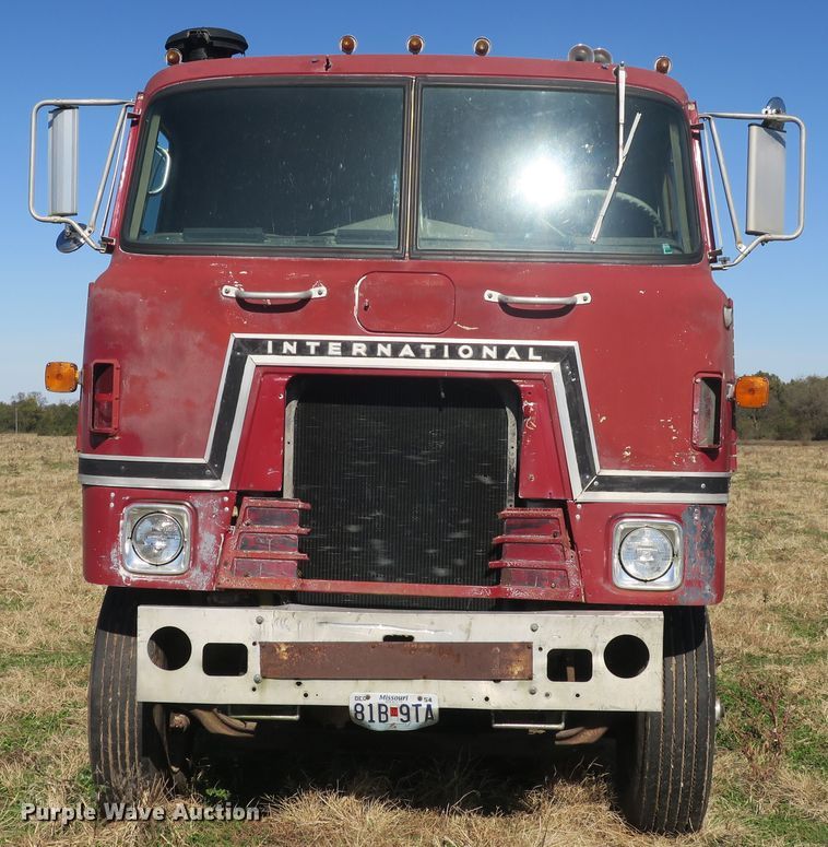 image for item DB10149 1978 International Transtar II grain truck