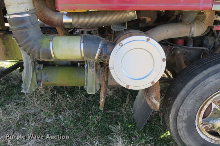 image for item DB10149 1978 International Transtar II grain truck