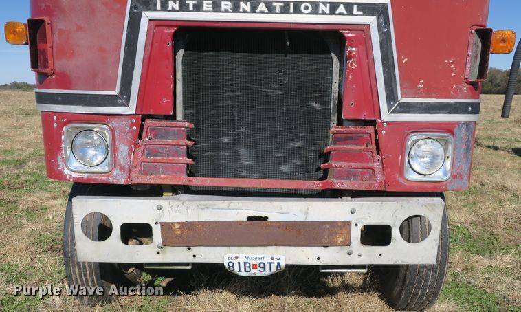 image for item DB10149 1978 International Transtar II grain truck