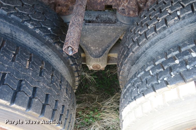 image for item DB10149 1978 International Transtar II grain truck