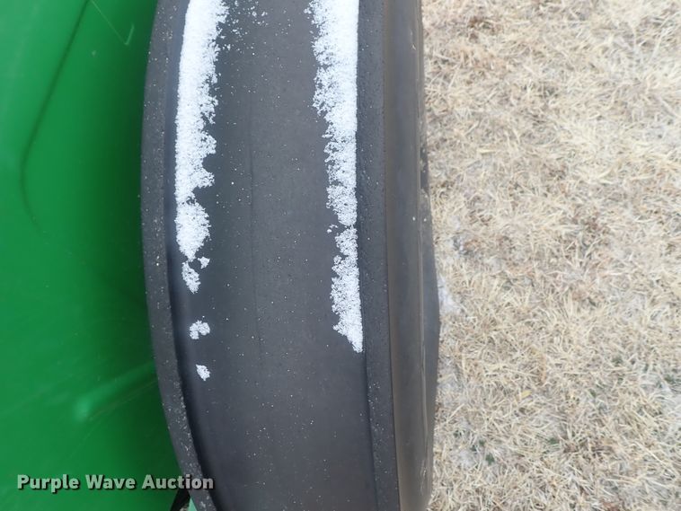 image for item DC3332 John Deere 450 grain drill