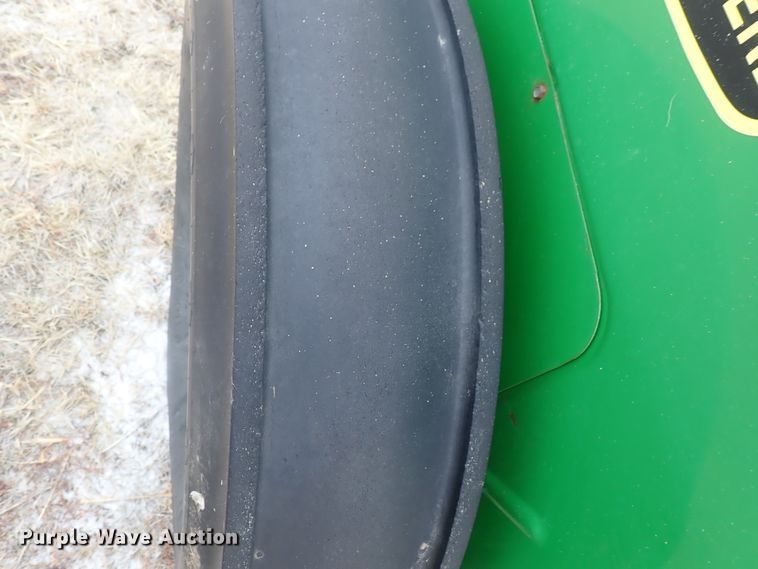 image for item DC3332 John Deere 450 grain drill