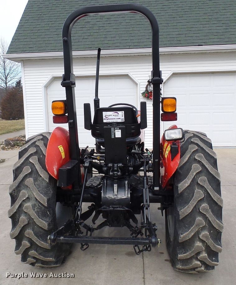 image for item DD1792 Massey-Ferguson 2605 tractor