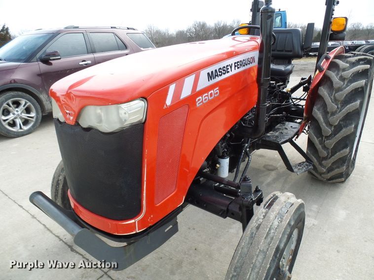 image for item DD1792 Massey-Ferguson 2605 tractor