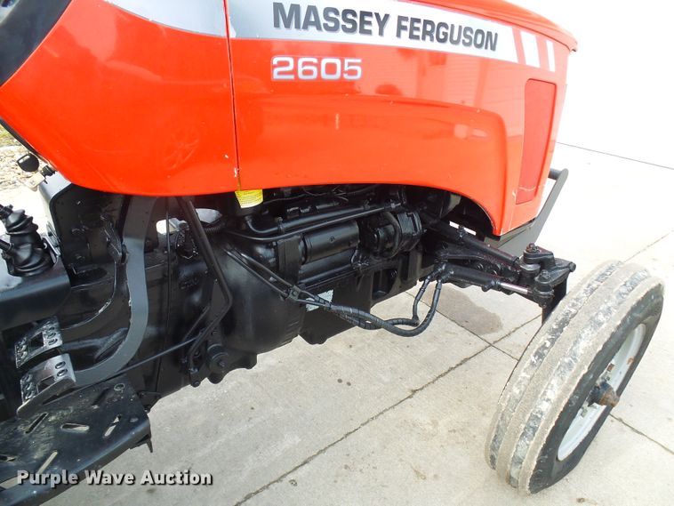 image for item DD1792 Massey-Ferguson 2605 tractor