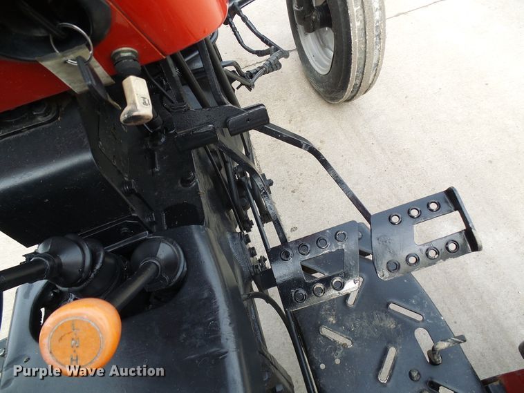 image for item DD1792 Massey-Ferguson 2605 tractor