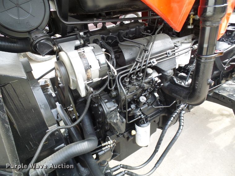 image for item DD1792 Massey-Ferguson 2605 tractor